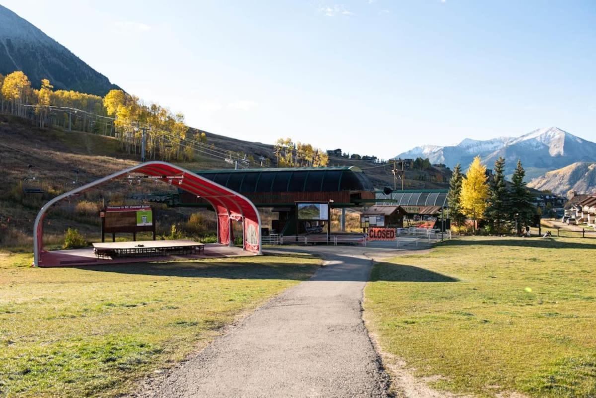 Studio 115 Perfect Location With Pool And Hot Tub Crested Butte Exterior photo